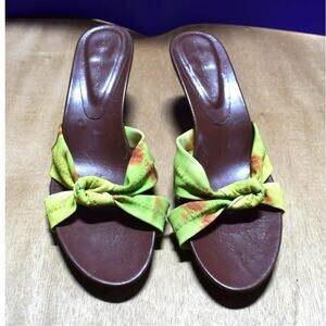 Donald J. Pliner Green Satin Knotted Slide Sandals – Size 8 M
